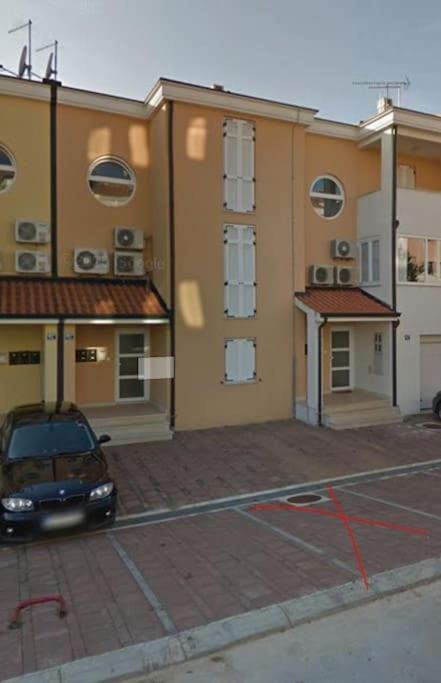 Porec, Tolle 3 Zi-Whg, Sehr Zentral, Top Zustand! Mit Internet Und W-Lan! Exteriör bild
